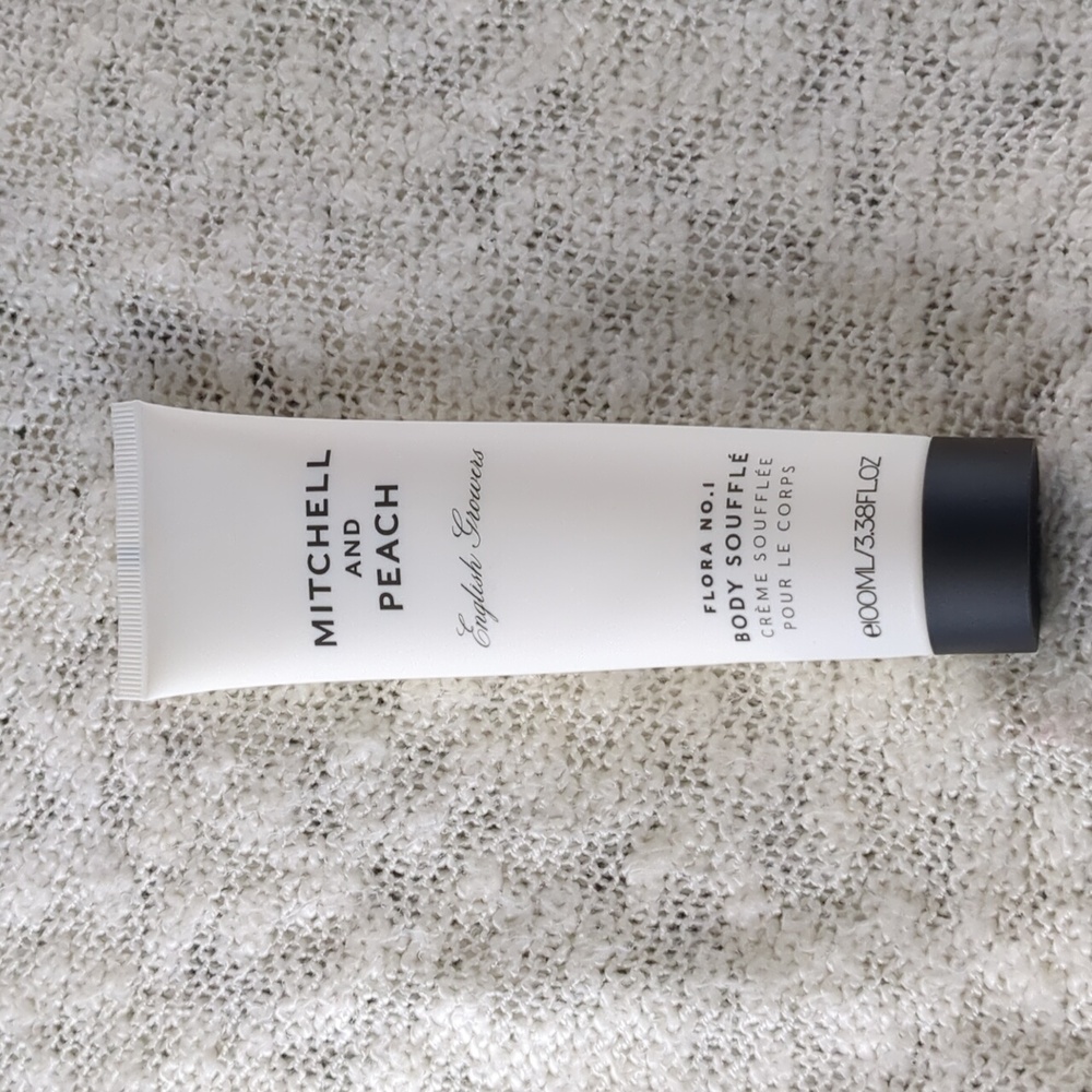 Mitchell and Peach Flora No.1 Body Souffle, 100ml/3.38fl oz - Picture 4 of 8